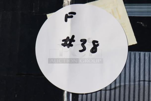 Avantco PG400 Panini Sandwich Grill, dual grooved plates, 19 5/8" x 9 1/8", 120V, 3500W, packaging damaged, new.