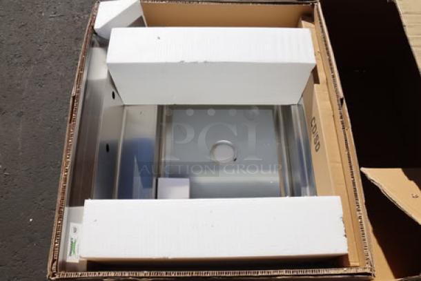 Brand new Regency SDT-36L 16-gauge 3' soiled dish table with left drainboard, packaged in original box.