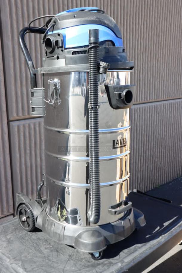 Lavex 16 Gallon Stainless Steel Wet/Dry Vacuum, Model 944BJ162216G, brand new scratch-n-dent, with toolkit, 100-120V, 1200W.