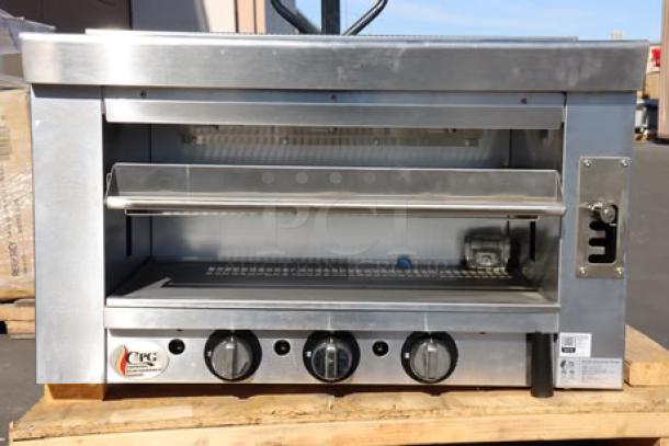 BRAND NEW Cooking Performance Group S-36-SB-N 34" Natural Gas Infrared Salamander Broiler, 36,000 BTU, minor scratches/dents.