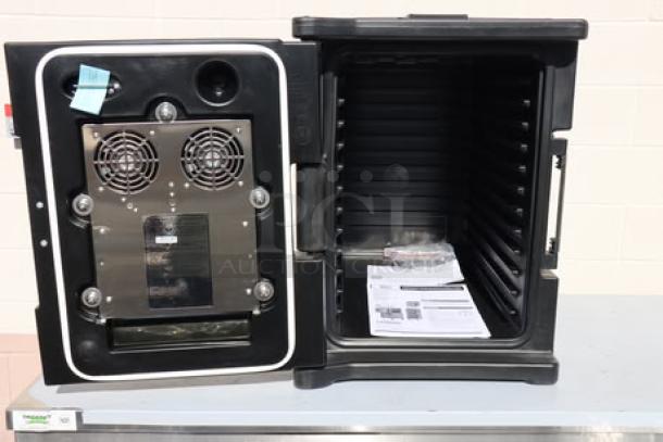 Brand new Cambro Ultra Pan Carrier UPCH400110, black, electric, 6 full-size pan capacity, front loading, insulated, 110V.