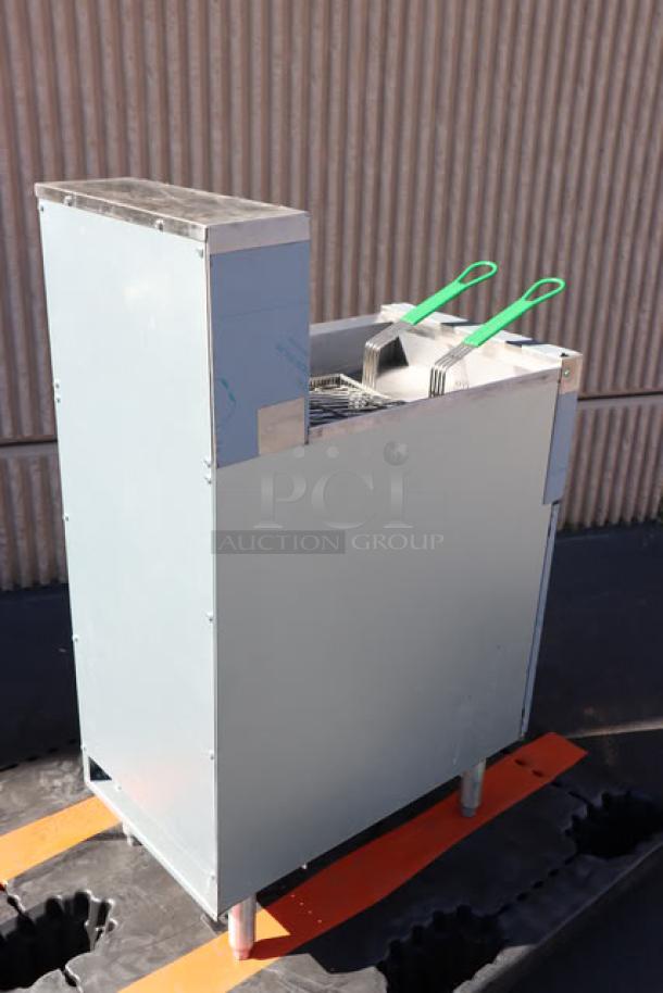 Brand new Dean by Frymaster SR114E electric floor fryer, 40 lb. capacity, 208V, 1 Phase, SN: 2410MF0063.