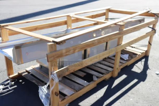 BRAND NEW SCRATCH N DENT Regency S3C182414-24RT stainless steel three-compartment commercial sink with right drainboard in crate.