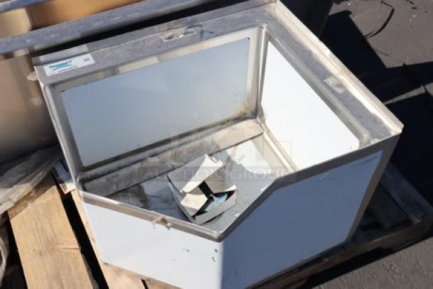 Brand new Regency 16-gauge stainless steel corner mop sink with notched front, possible scratches and dents, 20"x16"x12" bowl.