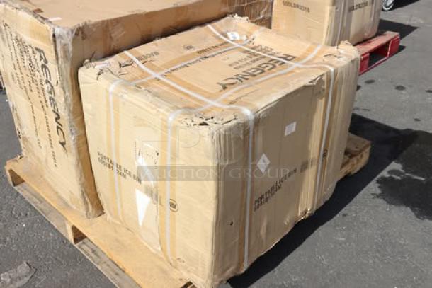 BRAND NEW Regency C-3048D-316 table and PIB182416 ice bin; packaging damaged. Box shows product and brand details.