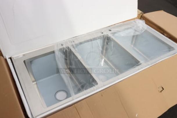 Regency 600DI31612 stainless steel three-compartment sink, 16"x20"x12", brand-new in box, minor packaging damage.