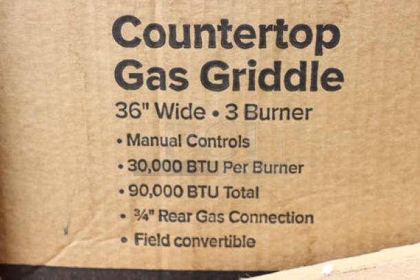 Avantco Chef Series CAG-36-RC gas charbroiler, 36" wide, 90,000 BTU, new, packaging damaged, light rust on griddle edge.