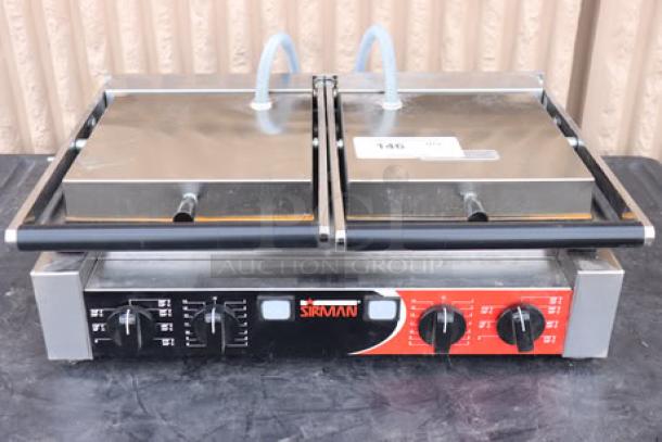 Sirman 34A3661105SI PD L Double Panini Grill, grooved top, smooth bottom plates, 10"x20" surface, used condition, 220V.