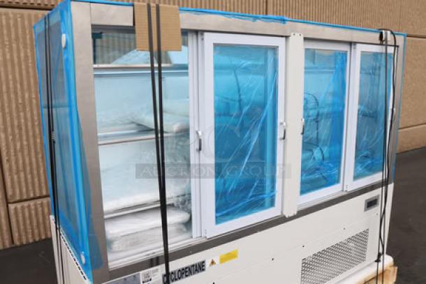 Brand new Avantco BCF-72-HC refrigerated bakery display case, 70 7/8", white, square glass, out of packaging, S/N: 1588009170012.