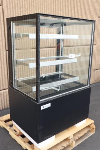 Brand new Avantco BCF-36-HC 35 3/8" refrigerated bakery display case. Missing glass doors and shelves. Serial: 1644201150037.