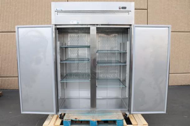 Avantco Z2-R-HC 54" stainless steel reach-in refrigerator with open solid doors, four wire shelves, tested working order.