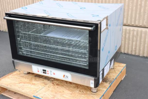 BRAND NEW Cooking Performance Group COF-D4-M electric convection oven, 4 trays, moisture injection, 5600W, slight scratches.