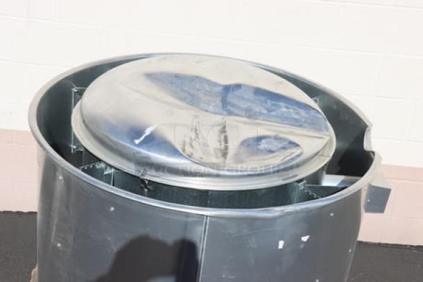 BRAND NEW NAKS 52B-4500-FF upblast exhaust fan, 4500 CFM, scratch-and-dent, 1357 RPM, 115V, single phase, metal housing.