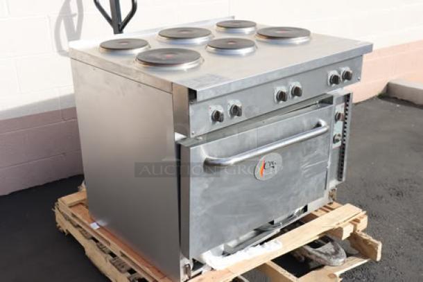 Cooking Performance Group ER36-208-3, 36" 6-burner electric range, standard oven, 208V, 3-phase. Brand new, broken door hinge.