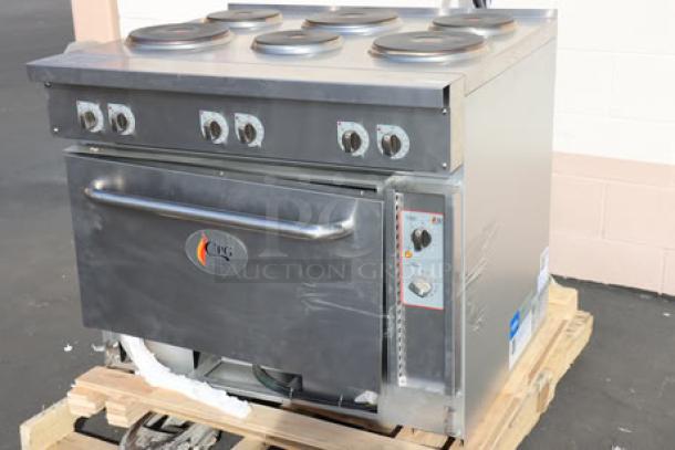 BRAND NEW SCRATCH-N-DENT Cooking Performance Group ER36-208-3 36" 6-Burner Electric Range, broken door hinge, 208V, 3 Phase.