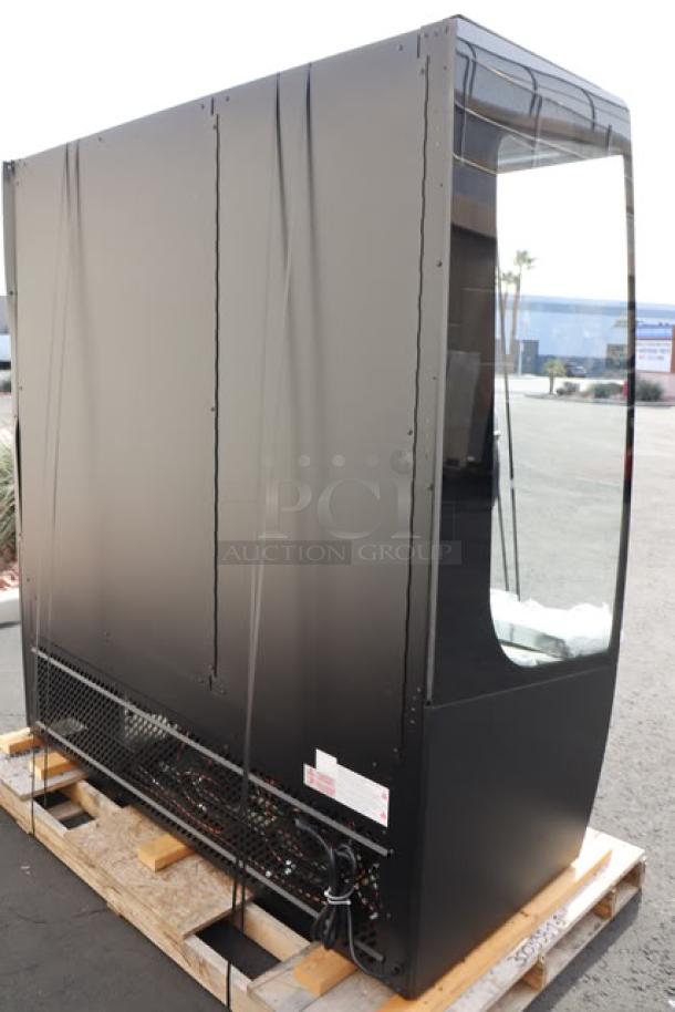 BRAND NEW! Federal Industries VRSS7278C-QS Black Curved Refrigerated Merchandiser, missing left glass panel, four shelves.