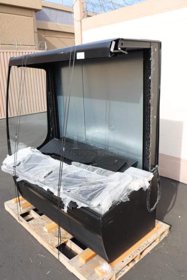 BRAND NEW Federal Industries VRSS7278C-QS merchandiser; 71.25" black; curved; 4 shelves; left glass missing; S/N: 260109300335-1-1.