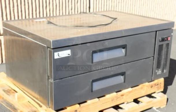 Avantco CBE-48-HC refrigerated chef base, 48" with two drawers; minor scratches and dents; new, without original packaging.