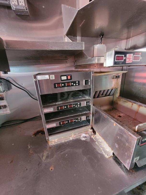 2021 Wendy's Mobile Ghost Kitchen trailer with commercial appliances and high-end equipment for fast-food service.