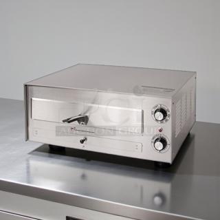 Wisco Commercial Salamander Broiler 560B, stainless steel, 120V, single phase, outstanding condition, fully tested, working.