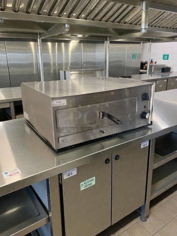 Wisco Model 560B Salamander Broiler, stainless steel, countertop, 120V, single phase, excellent condition, fully tested.