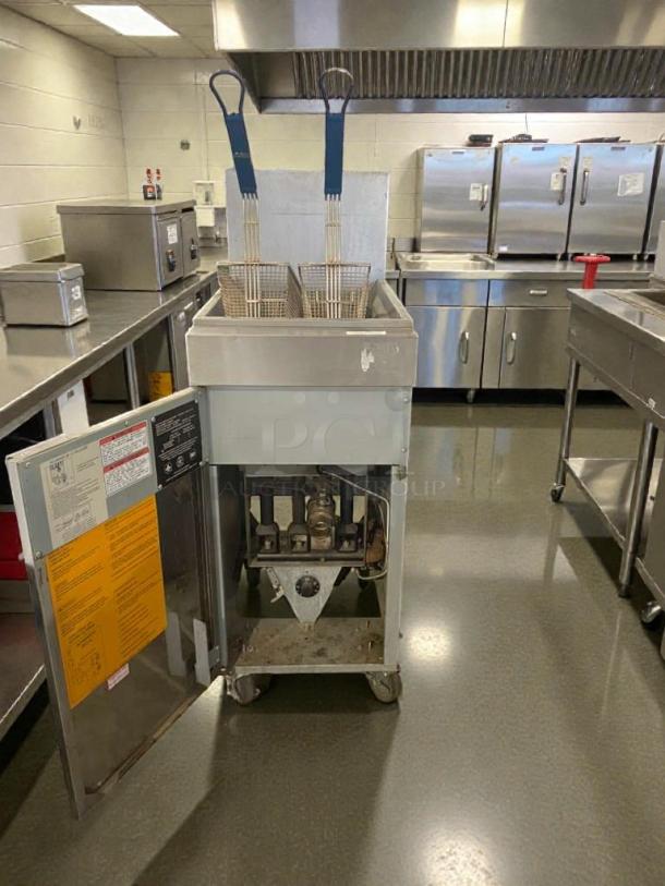 Vulcan Hart Gas Floor Fryer, premium condition, natural gas, fully tested. Open door showing internal components. Model: VUL-L-FRY-0089.