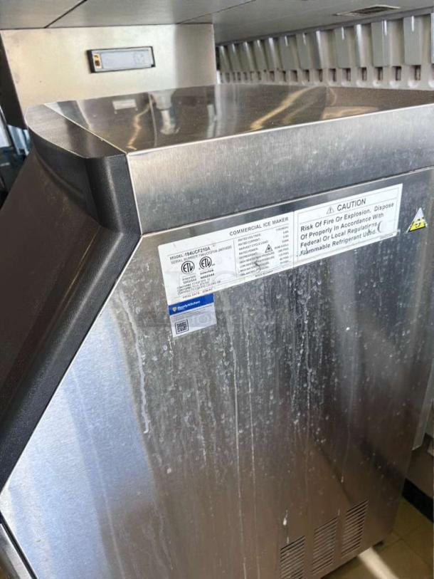 Avantco UC-210A commercial undercounter ice machine, excellent condition, 115V, air-cooled, fully tested, model labels visible.