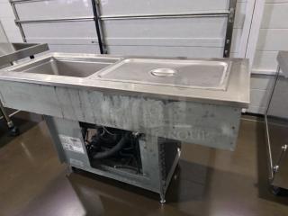 Delfield 8148-EFN refrigerated cold food table, stainless steel, 115V, NSF & UL listed, exceptional condition, fully tested.