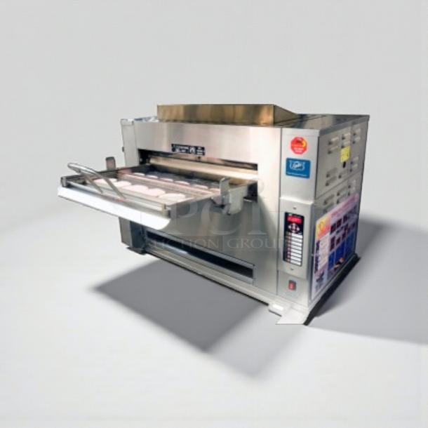 Duke Commercial Conveyor Broiler, natural gas, stainless steel, premium condition, model DUK-L-BRL-0227, fully tested.