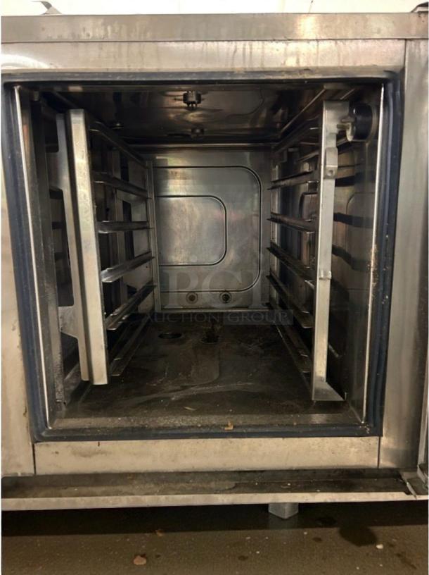 Alto-Shaam 6-10ESG PRO commercial electric combi oven, 35", programmable controls, refined condition, fully tested.