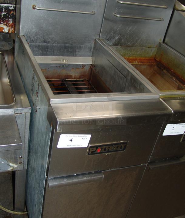 Patriot PT-F3-LP 35-40 lb. LP gas fryer, stainless steel pot, 15.5" wide, in premium condition. Marked with "Patriot" logo.