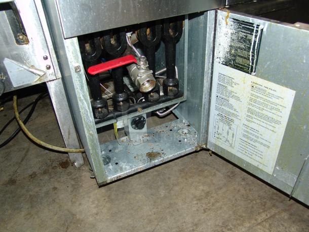 Patriot PT-F3-LP 35-40 lb. LP gas fryer, stainless steel pot, 15-1/2"W, premium condition, detailed instructions visible.