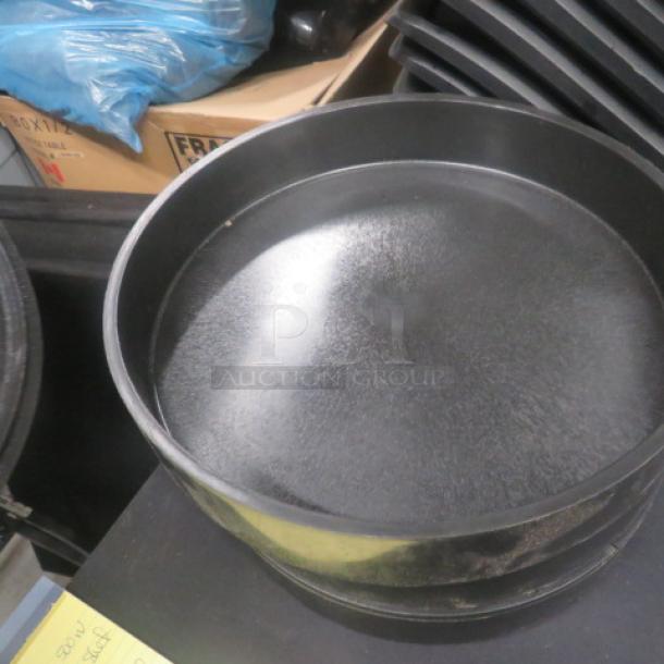 Black tortilla server with lid, model #07703, new condition, ideal for keeping tortillas warm.