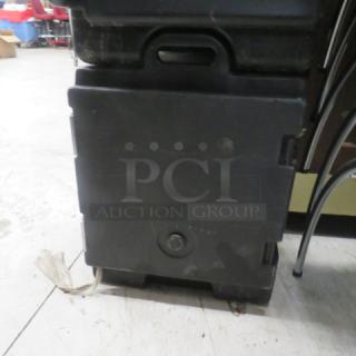 Cambro Ultra Pan Carrier UPC300, black, durable plastic, top handle, securely hinges, stackable, excellent condition.