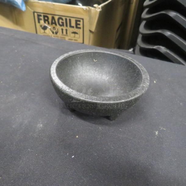 Molcajete Bowl NHS1008, black stone, pre-owned, 3-legged, gently used condition, no visible cracks or chips.