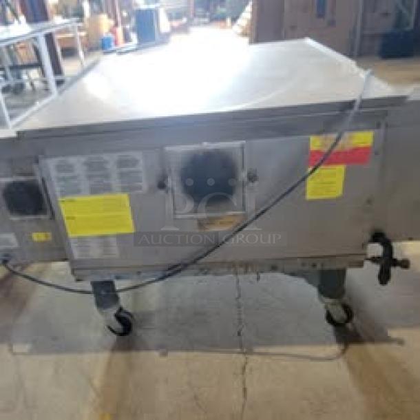 2023 Middleby Marshall PS536GS conveyor oven with 38" chamber, 26" belt, digital controls, and energy-saving EMS. Excellent condition.