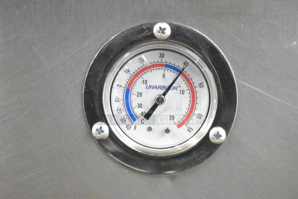 Temperature gauge on True TRCB-52-60 commercial chef base, displaying Celsius and Fahrenheit readings.