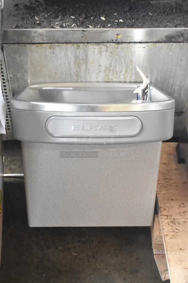 Elkay EZFSD_1H wall mount water fountain, 115V, 1 Phase, new condition, scratch and dent, stainless steel finish.