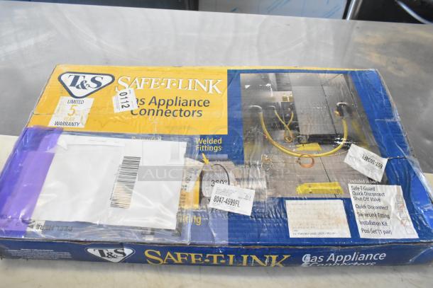 BRAND NEW T&S Safe-T-Link 48" yellow gas appliance connector hose, 3/4" NPT, with FreeSpin fitting and installation kit.