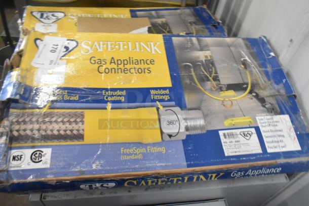 BRAND NEW T&S HG-4D-48K Safe-T-Link 48" yellow gas appliance connector hose. Includes FreeSpin fitting and installation kit. Box damaged.
