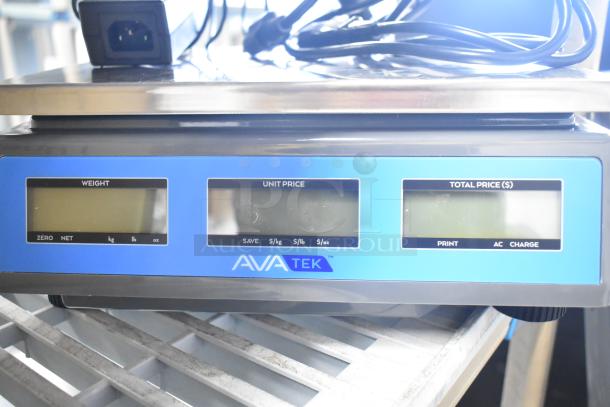AvaTek PCS40 40 lb. digital price computing scale, brand new with minor scratches, legal for trade.