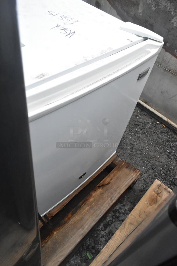 Set of six mini coolers, including Haier HC17SW20RB and Galanz models GLR31TS1E02, GL43BK. 115 volts, 1 phase. Visible use marks.