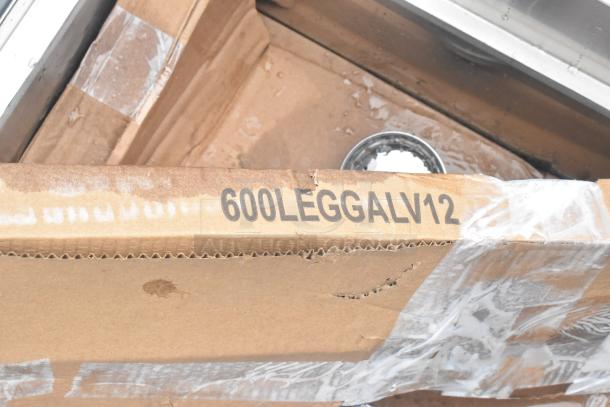 Cardboard packaging for Regency 600IB1824CP IB1824-CPT underbar ice bin, shows "600LEGGALV12" marking.