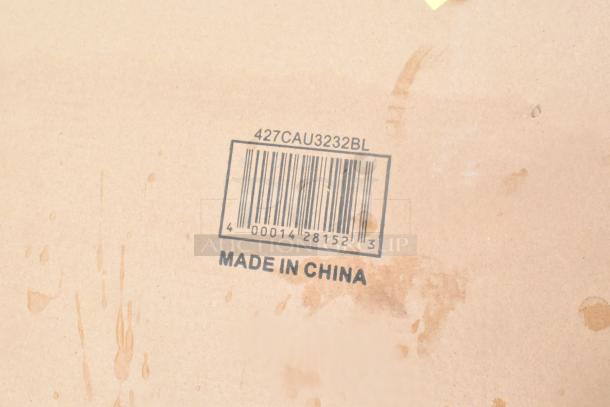 Box with barcode 427CAU3232BL, marked "Made in China," indicating item is part of an auction lot.