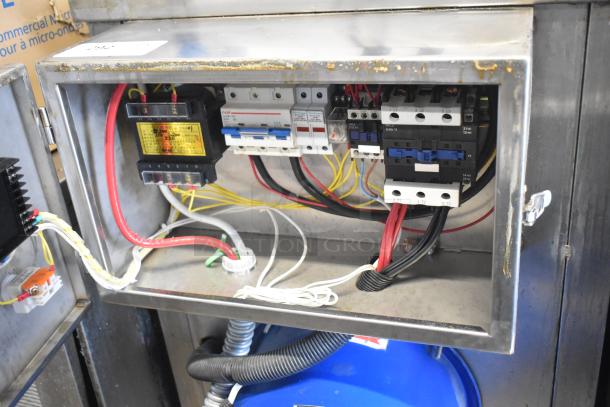 DYZ500 countertop electric fryer, 4 metal baskets, 110V, 1 phase, stainless steel, open electrical panel showing wiring.