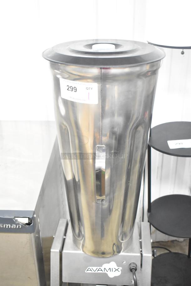 AvaMix 92866TB commercial tilting blender, 6.6 gallons, metal, 110V, heavy-duty, excellent condition, visible label 299 QTY 1.
