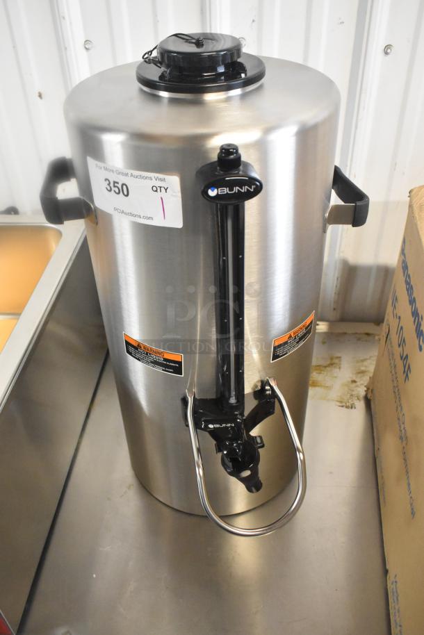 BRAND NEW Bunn Titan TF 3 Gallon Insulated Server. Scratch and dent condition, compatible with Bunn 39200.0000 Brewer.