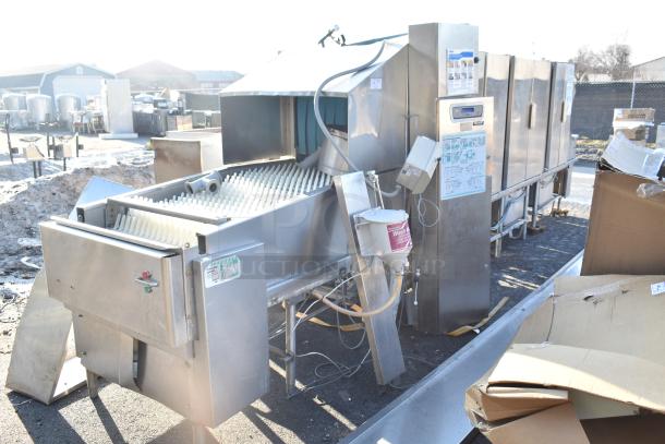 Hobart FT900 Commercial Dishwasher, flight type, 480V, 3 phase, stainless steel, exterior control panel, good condition.