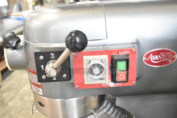 Brand new Avantco 177MX20H 20 Quart Planetary Dough Mixer with mixing bowl, bowl guard, and whisk. 120V, 1 Phase. Scratch and dent condition.