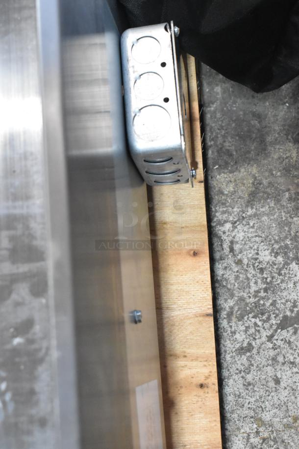 BRAND NEW Cooking Performance Group CPG 351GUCPG48M 48" chrome electric countertop griddle. Scratch and dent condition.